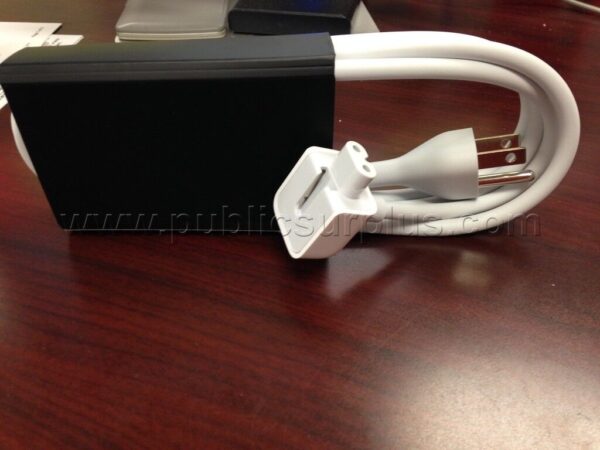 Original Apple Power Adapter Extension Cable Magsafe Macbook (Cable Length 1.8m) - Image 2